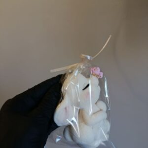 Шоколадна фігурка Зайчик 2D з метеликом