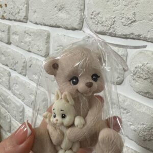 Шоколадна фігурка Ведмедик з зайчиком