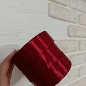 Атласна стрічка 2.5см 33метри