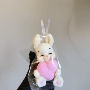 Шоколадна фігурка Зайка з серцем