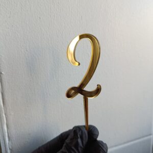 Цифра акрилова золота міні 2