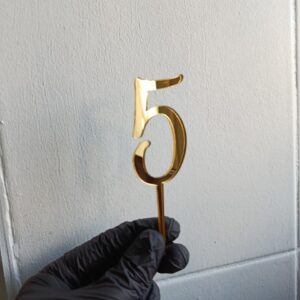 Цифра акрилова золота міні 5